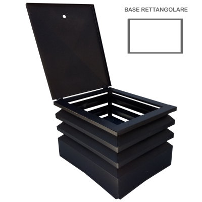 Sombrerete de chimenea de color gris con base rectangular, accesible para su inspección
