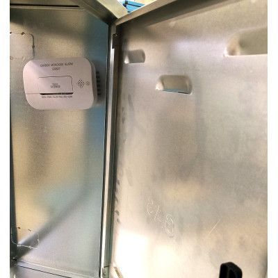 Cassetta 2 o 4 ante personalizzata per contatore zincata in kit